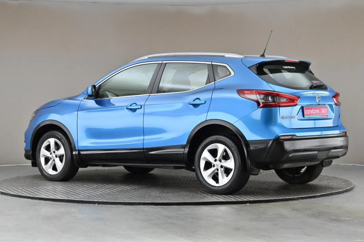 Nissan Qashqai 1.3 PET SE DCT **PANORAMIC ROOF**RE - Image 6