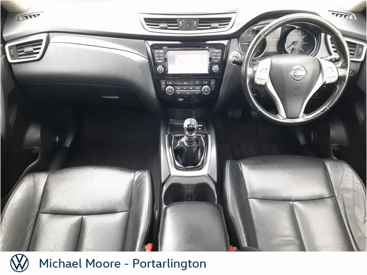 Nissan X-Trail 1.6d SV 7 Seats Design Pack - Image 2