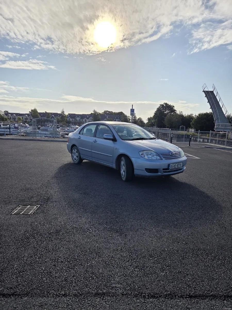 Toyota Corolla 2005 - Image 1