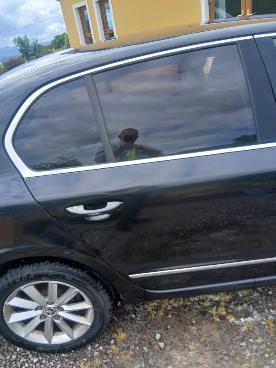 Skoda superb. - Image 3