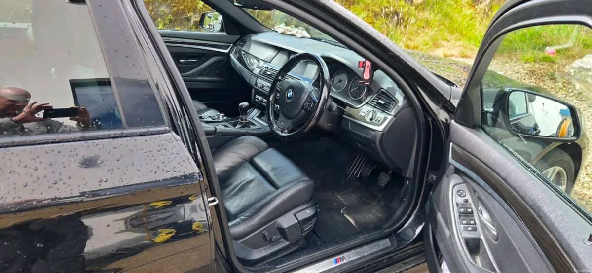 Bmw 520 m sport - Image 2