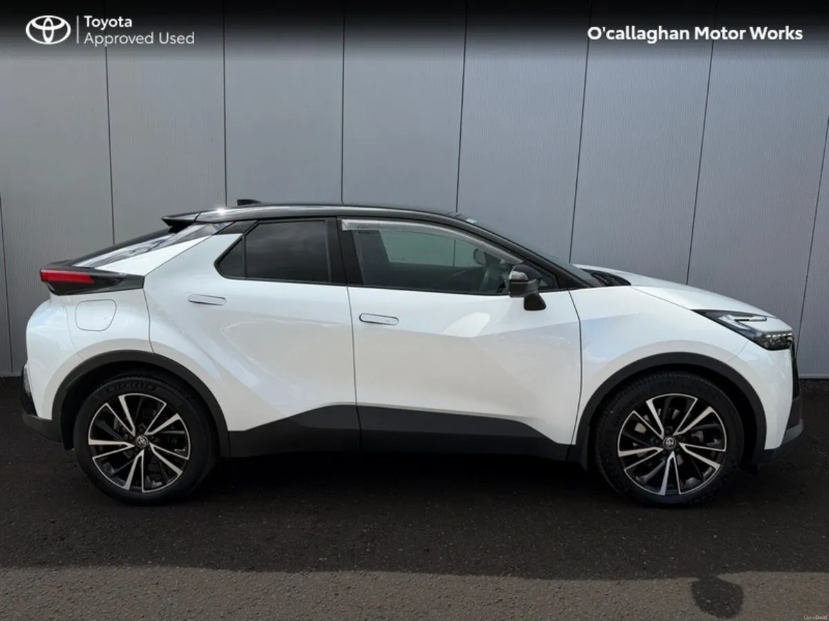 Toyota C-HR C-HR PHEV SOL - Image 5