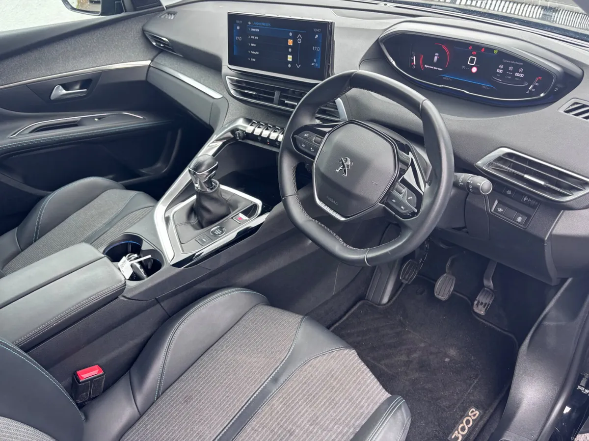2021 PEUGEOT 3008 FL ALLURE 1.2   4DR // LOW KMS - Image 4