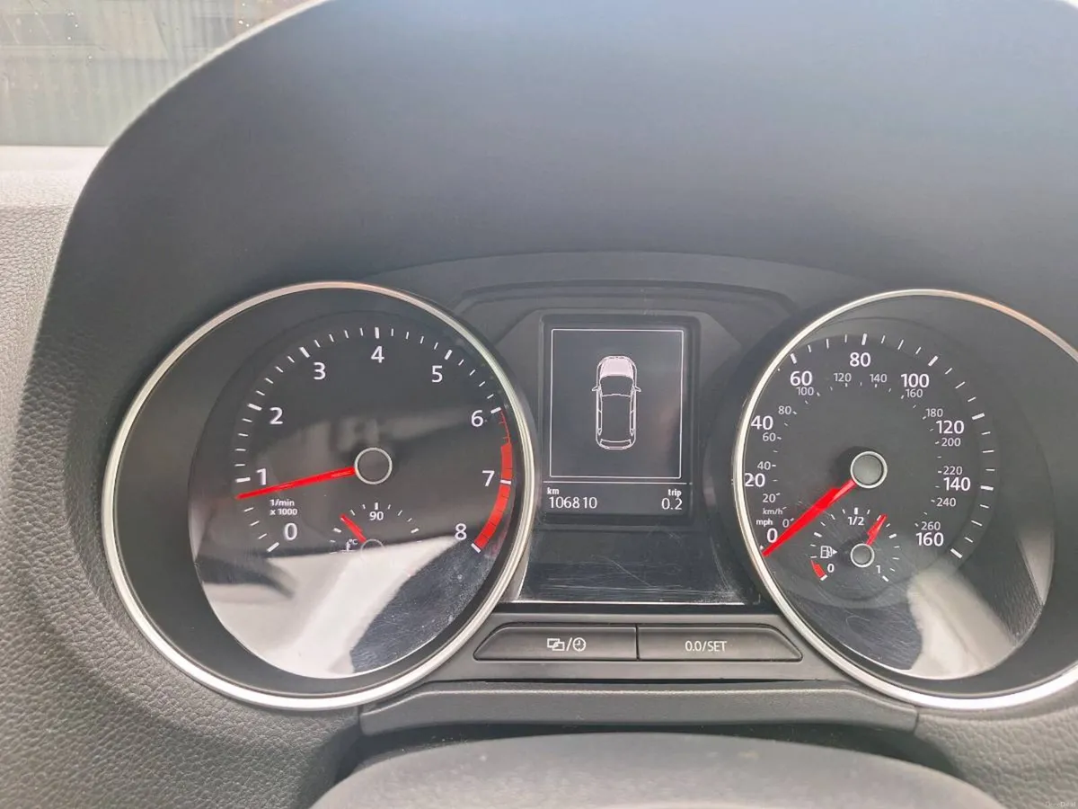 VW POLO - Image 5