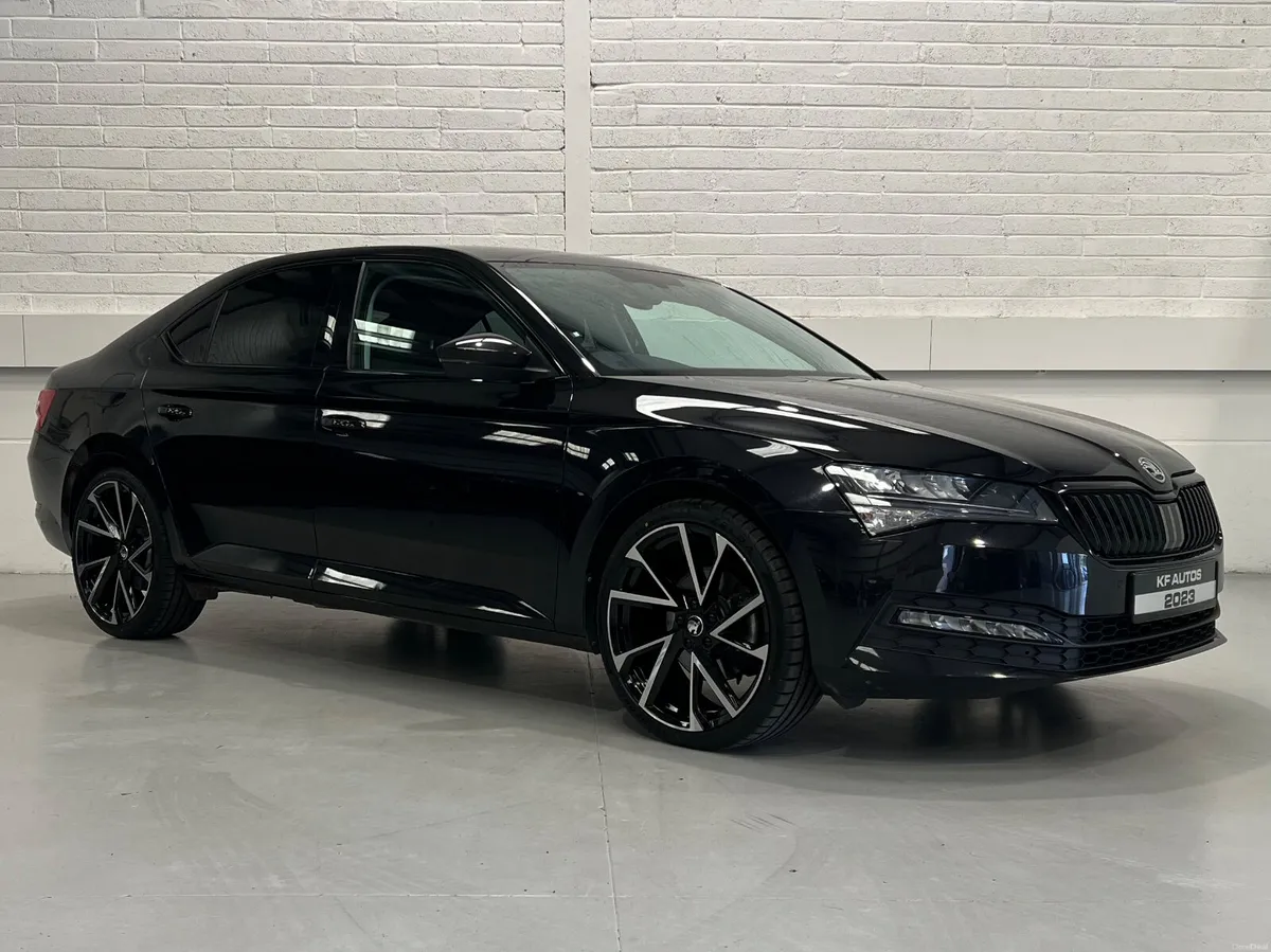 Skoda Superb Ambition Sportline Styling | 231 Reg - Image 3