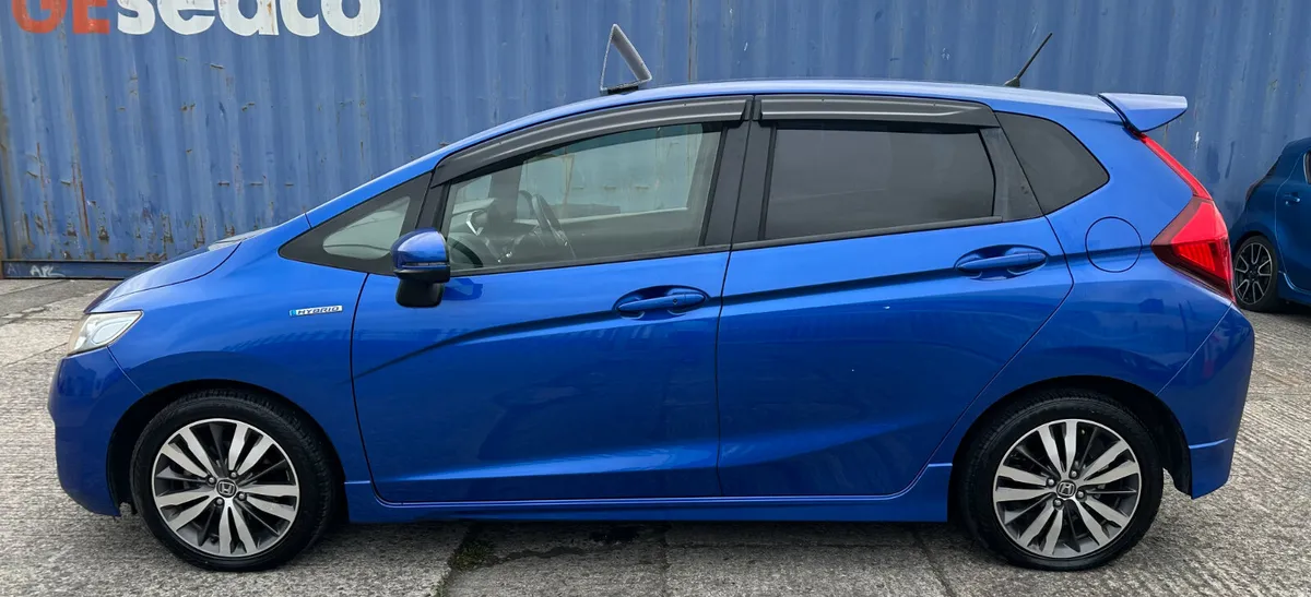 2014 Honda Fit Hybrid S Package - Image 5