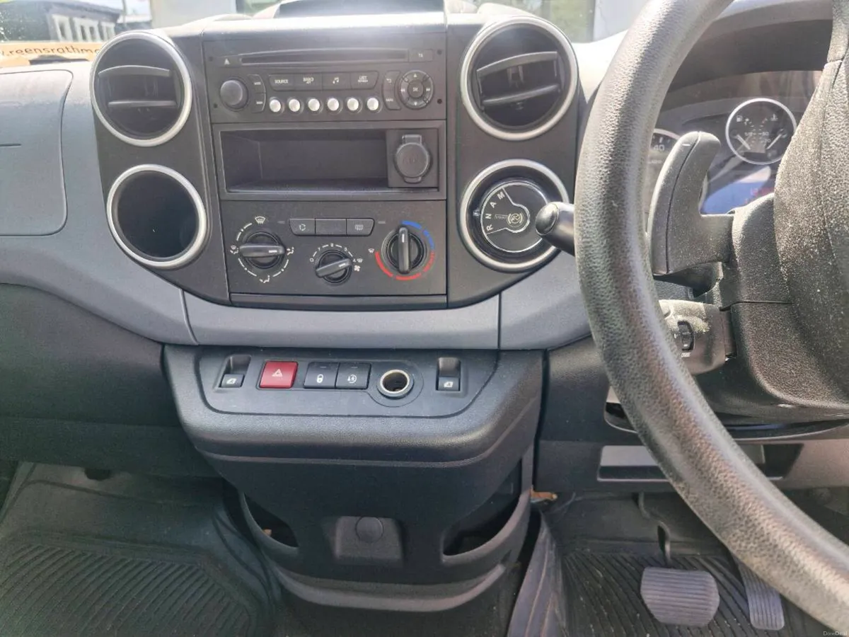 Peugeot Partner Teepee - Image 4