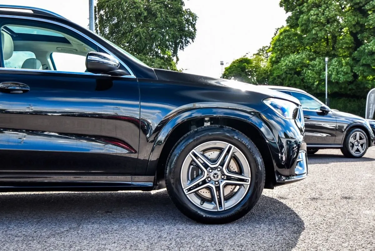 Mercedes-Benz GLE 350de AMG 4Matic Pan Roof NEW 26 - Image 6