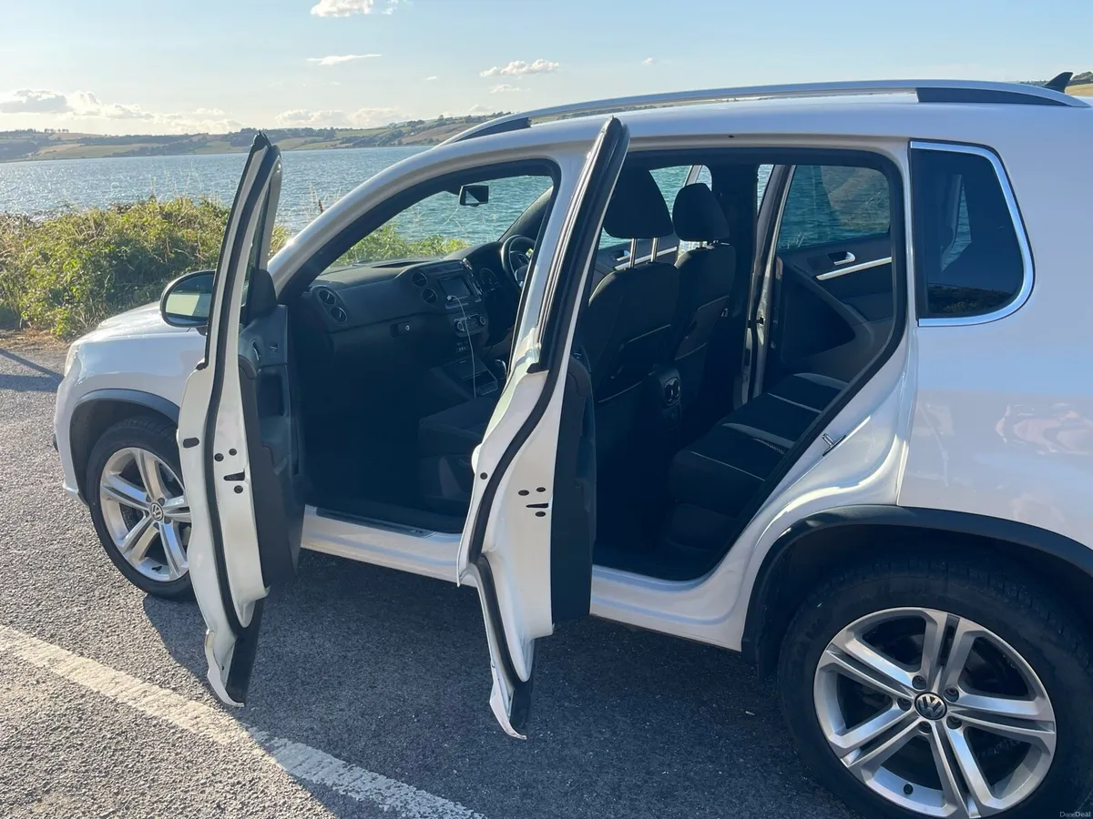 Volkswagen Tiguan - Image 3
