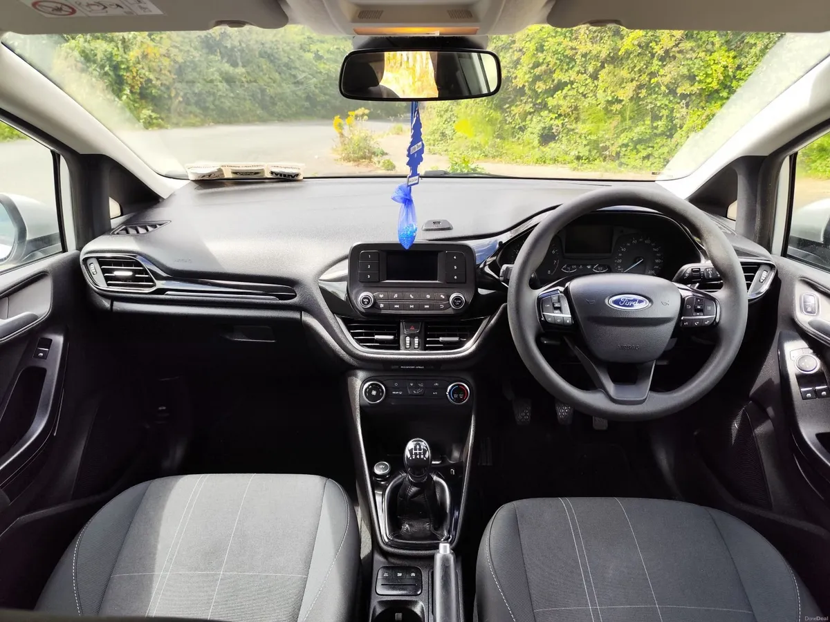 182 Ford Fiesta Titanium 1.1 Petrol - Image 3