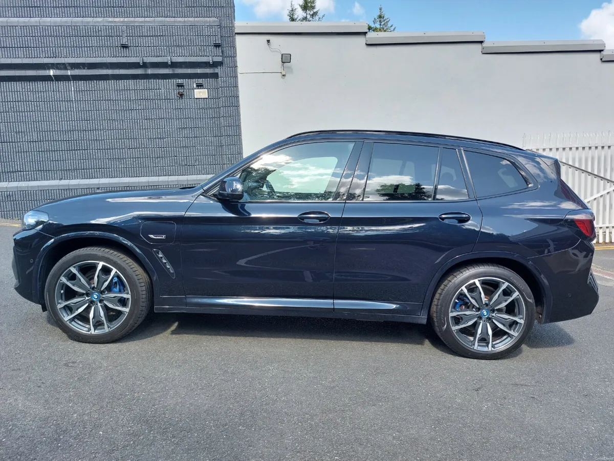 BMW X3 2022 XDRIVE30E M SPORT AUTO FULL SERVICE HI - Image 4