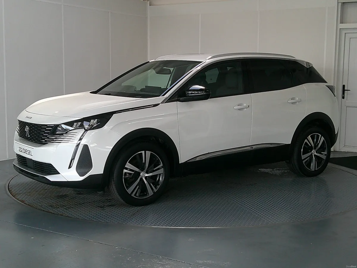 Peugeot 3008 2023 - Image 3
