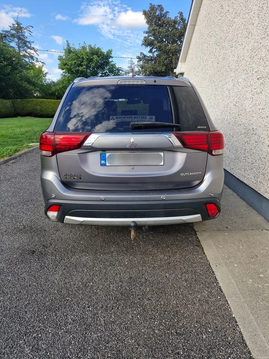 Mitsubishi Outlander 2019 - Image 3