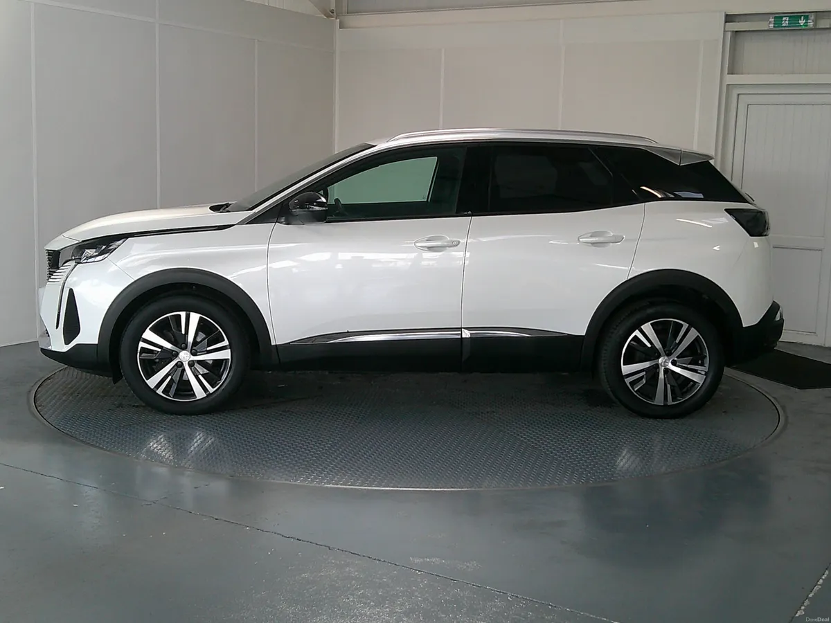 Peugeot 3008 2023 - Image 4