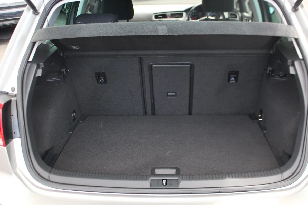 Volkswagen Golf 2015 1.2 Auto lounge - Image 6