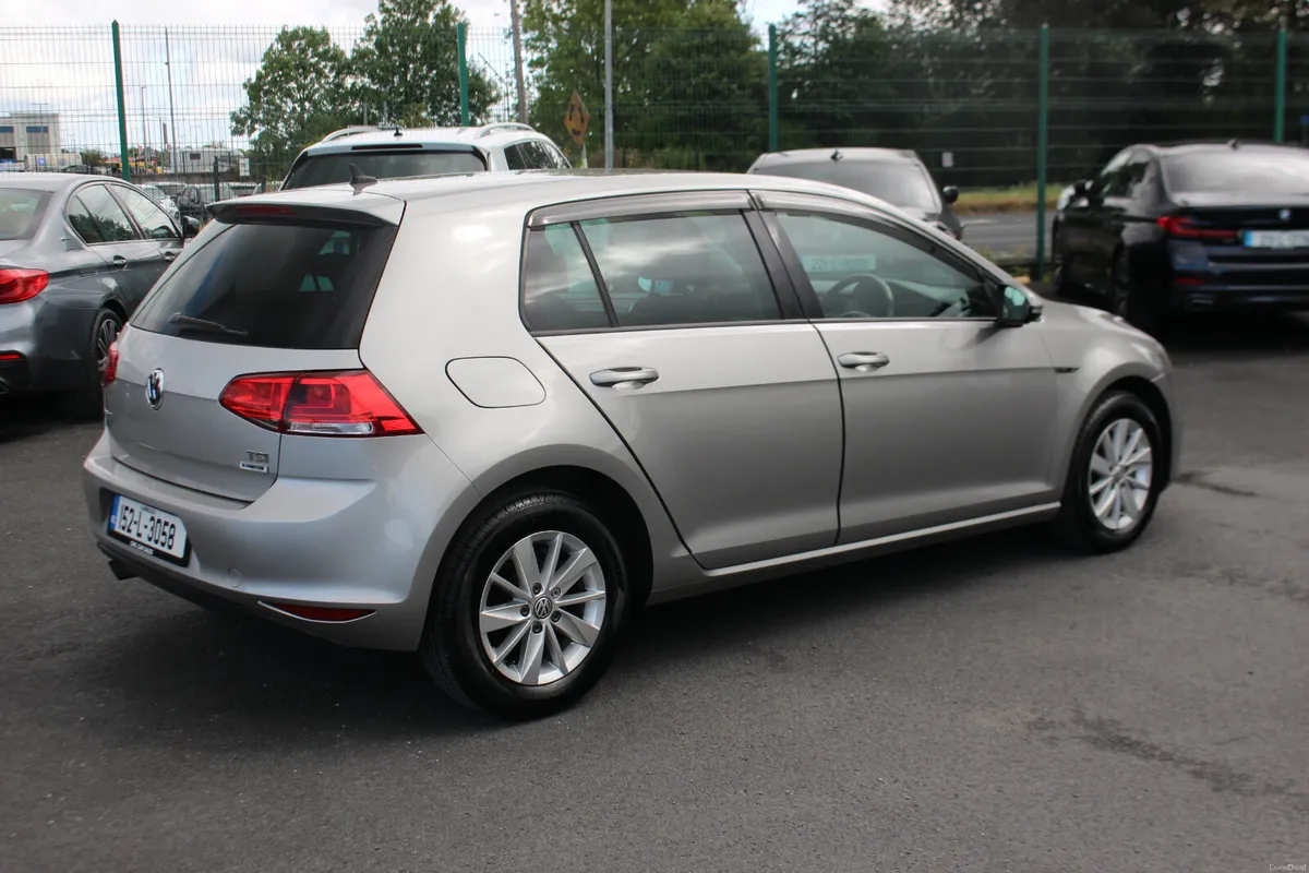Volkswagen Golf 2015 1.2 Auto lounge - Image 5