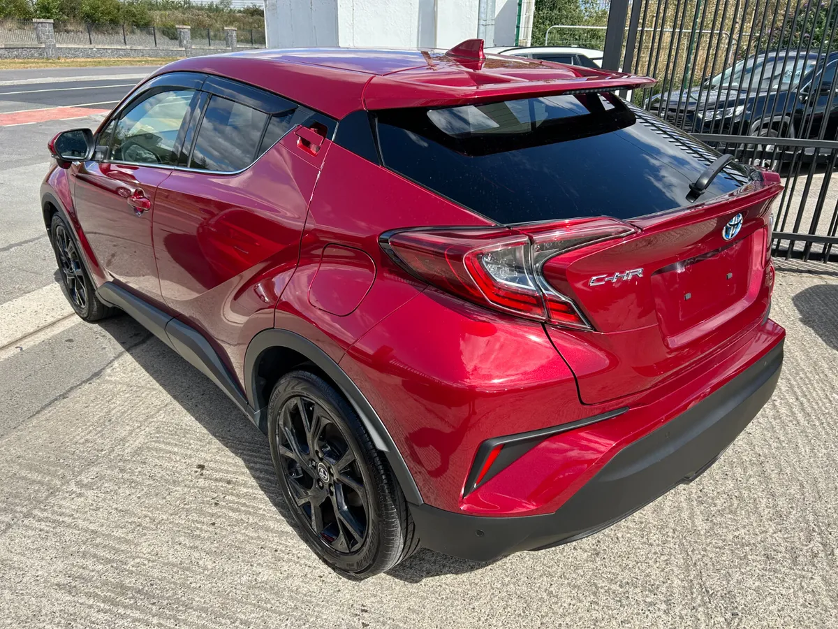 TOYOTA CHR 2019, 1.8 HYBRID AUTO LOW KMS HIGH SPEC - Image 5