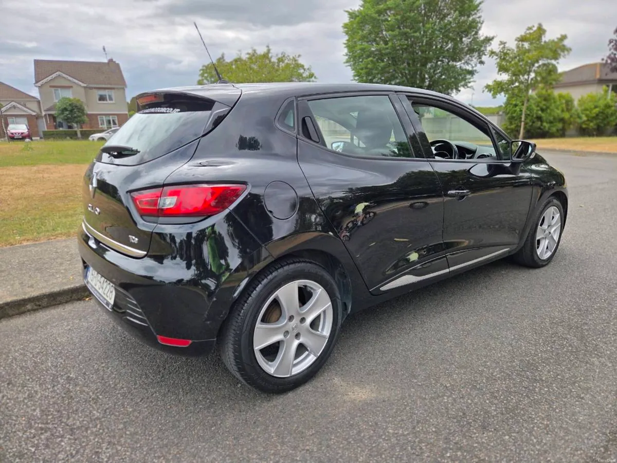 Renault clio - Image 2