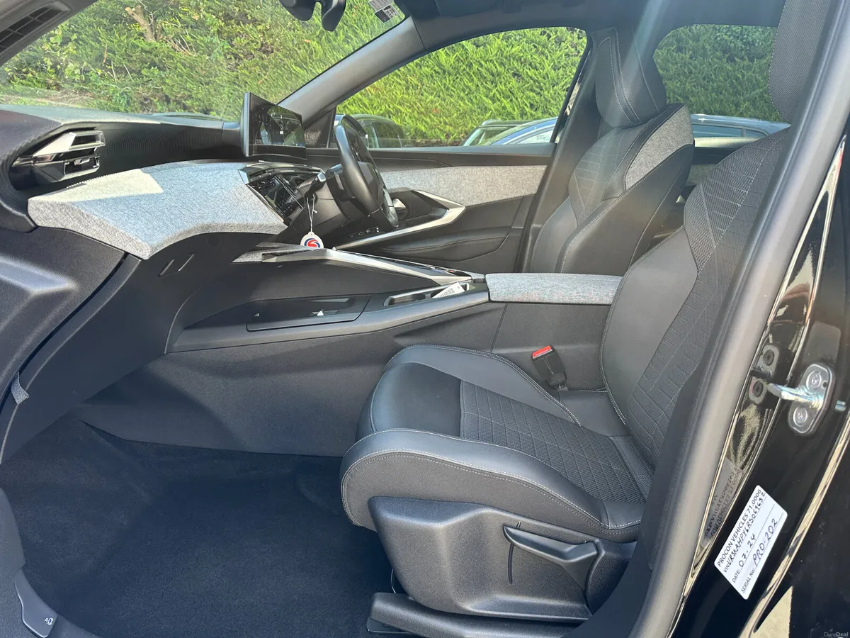 Peugeot 3008 Allure 1.2 Hybrid - Image 5