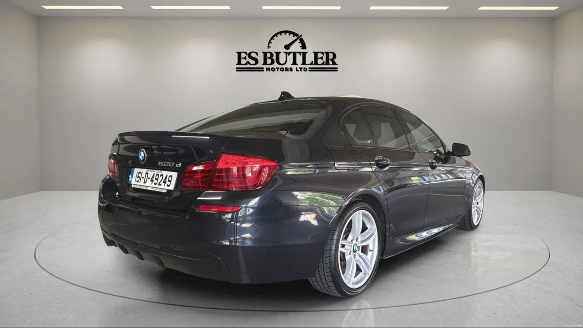 2015 BMW 520d F10 AUTO M SPORT / HARMAN KARDON - Image 5