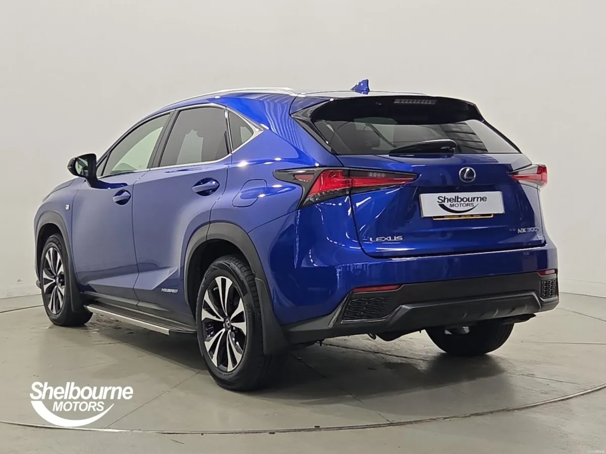 Lexus NX 300H F SPORT - Image 2
