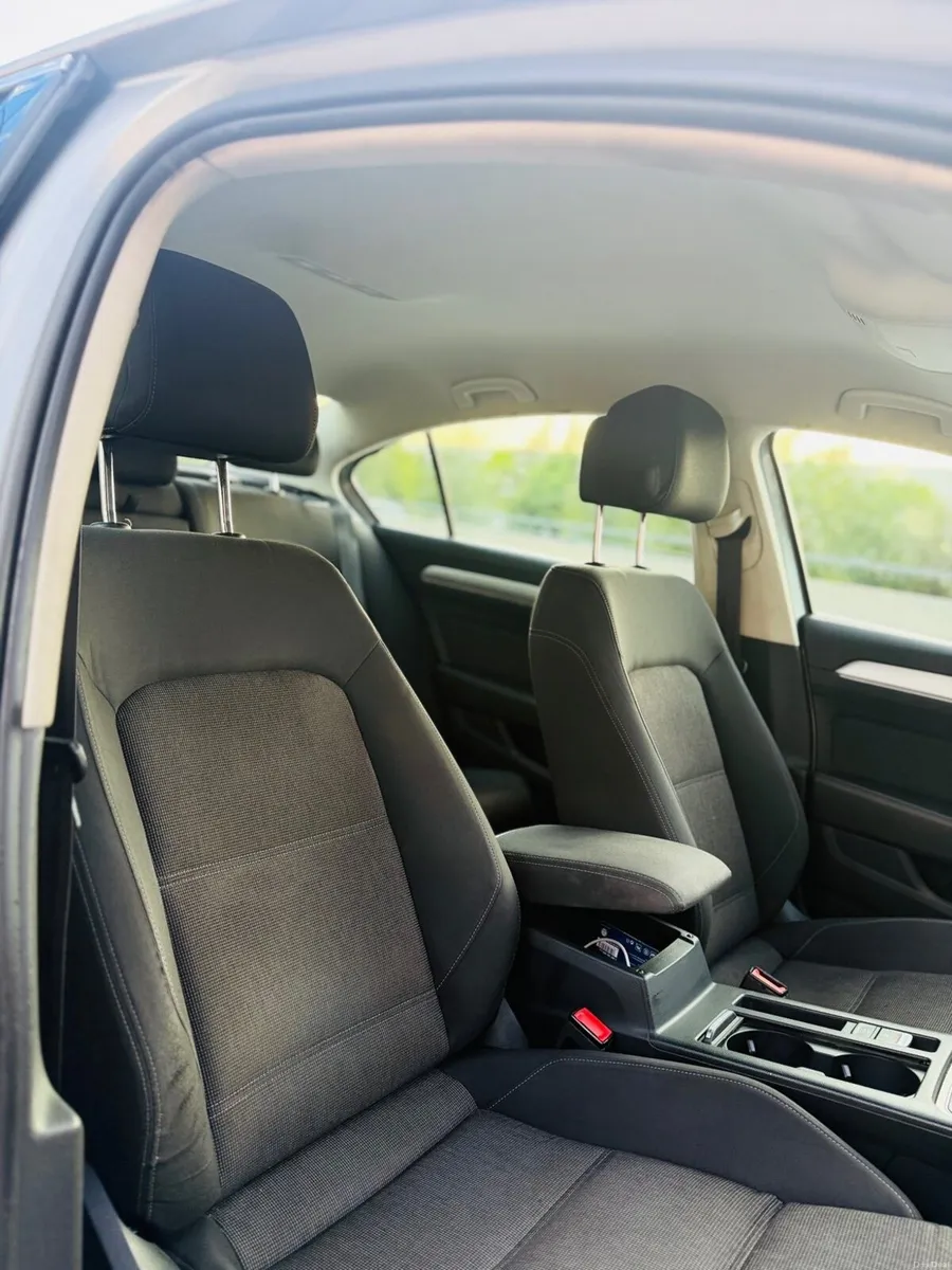 Volkswagen Passat 2.0 Dsg - Image 6