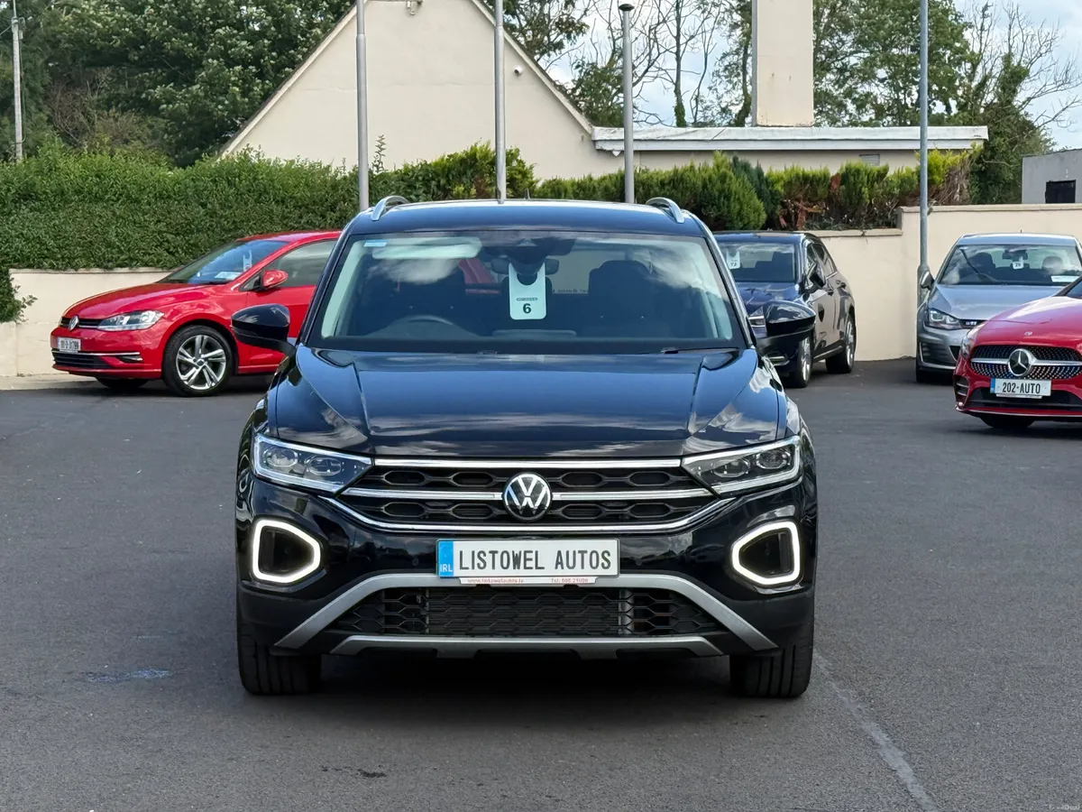 242 VW T-ROC STYLE 1.5 PETROL AUTOMATIC 150BHP - Image 5