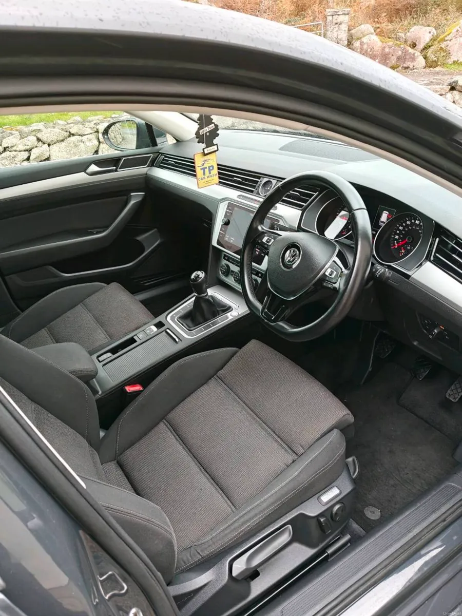 VW passat - Image 6