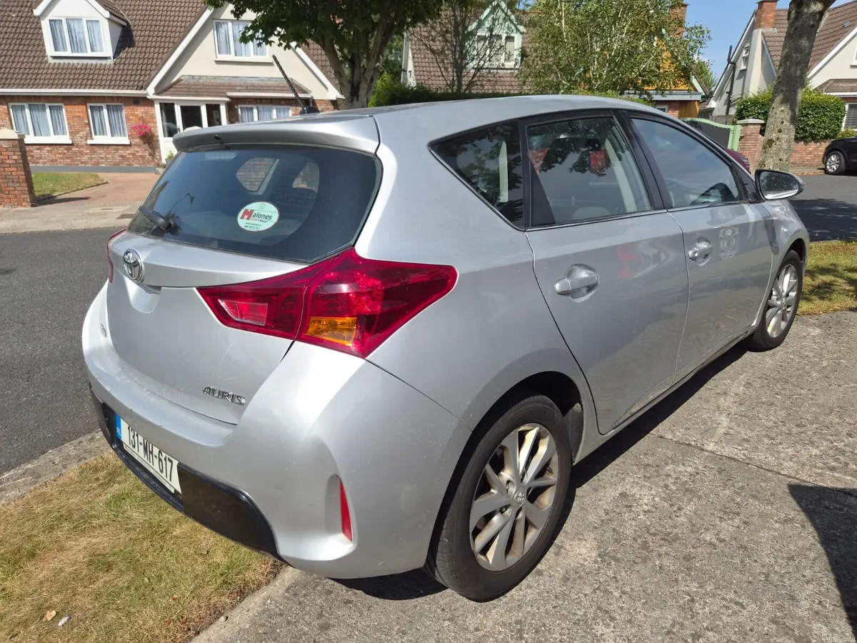 Toyota Auris 1.4 Diesel - Image 4