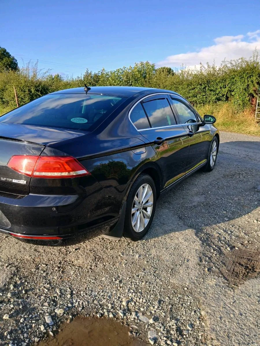 Volkswagen passat - Image 1