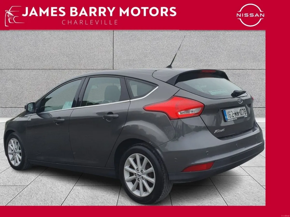 Ford Focus 1.5 TDCi 120PS Titanium - Image 3