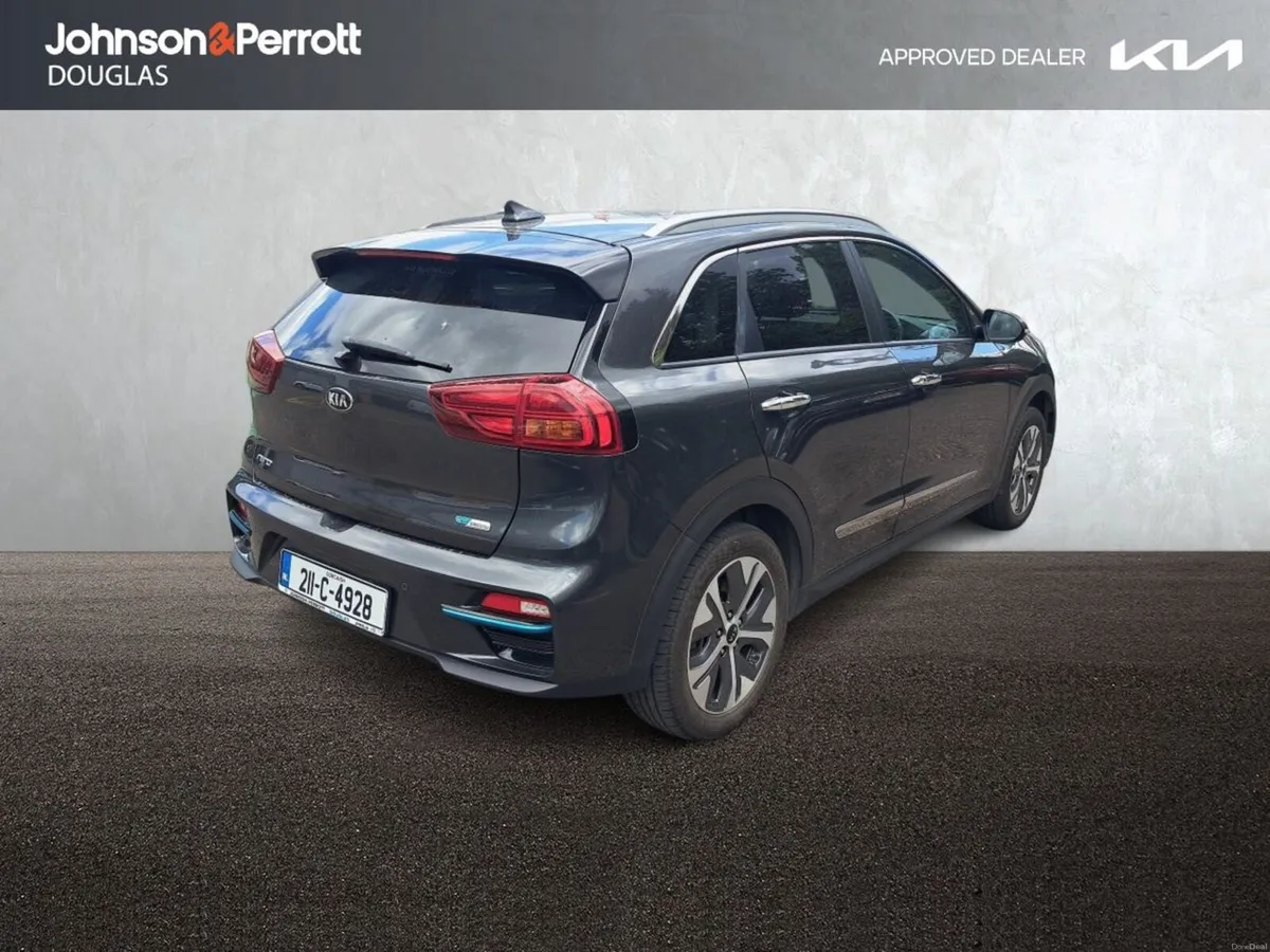 Kia Sorento 1.6 PHEV K3 4X4 7 seats - Image 2