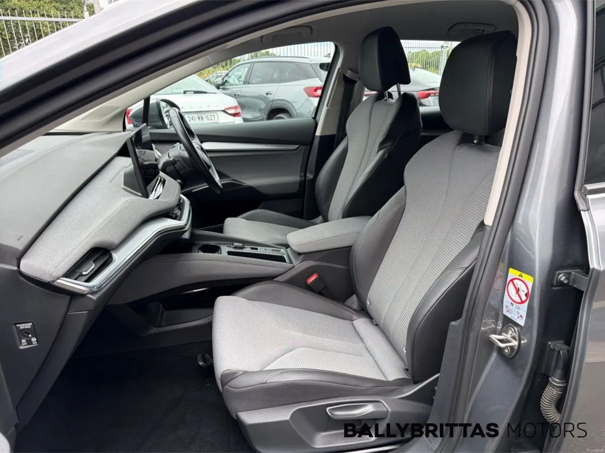 Skoda Enyaq  60 Fully Electric - Image 6