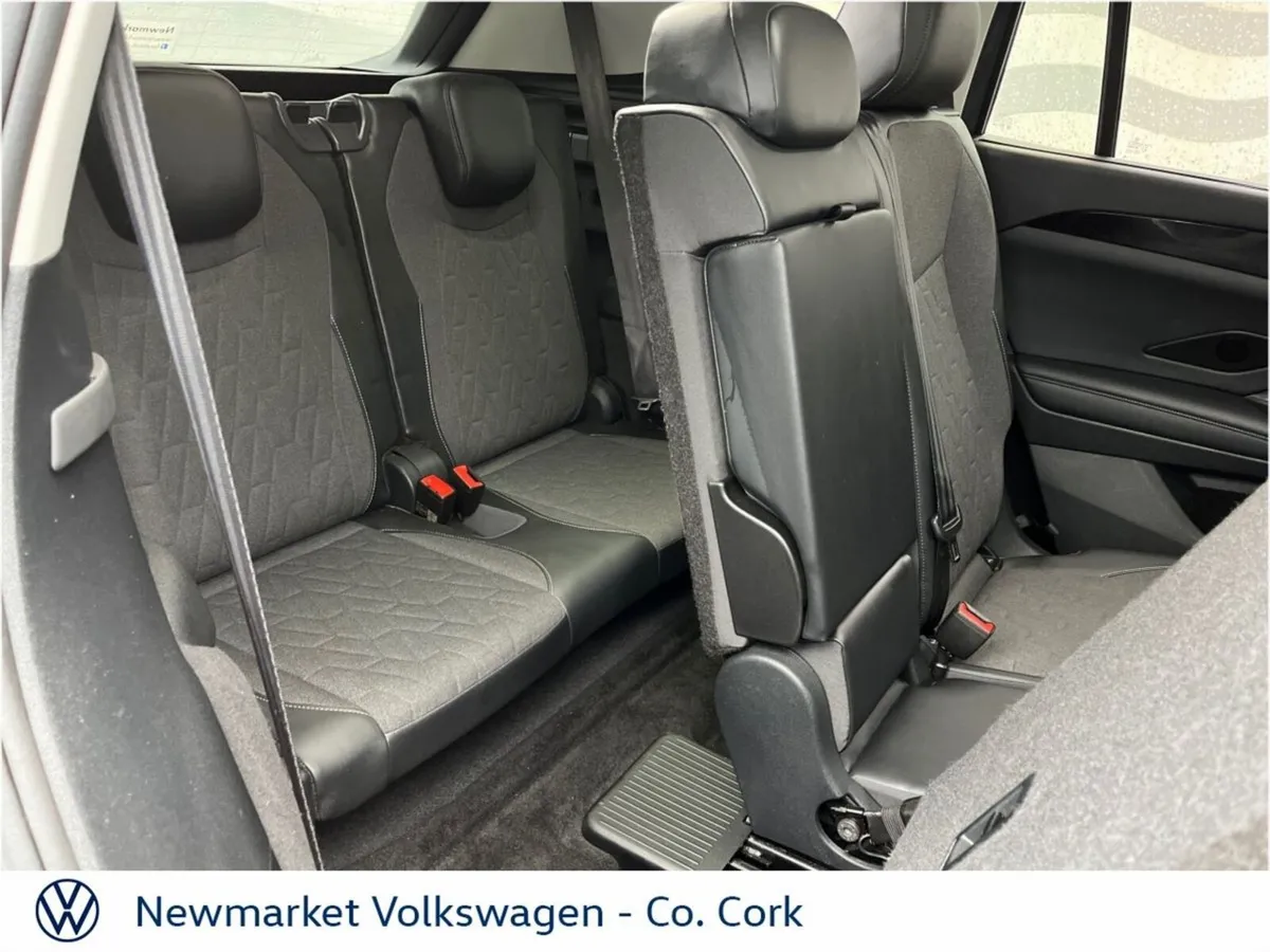 Volkswagen Tayron 7 SEATER 2.0TDI 150BHP DSG EDITI - Image 4