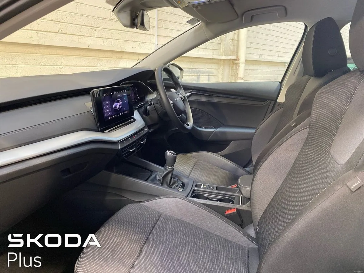Skoda Octavia Selection 1.5TSI 115bhp - Image 4