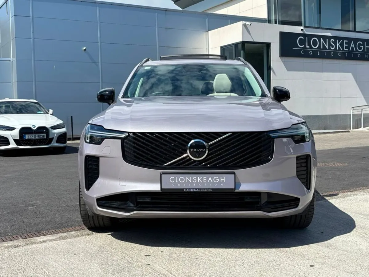 Volvo XC90 T8 ULTRA AWD - Image 3