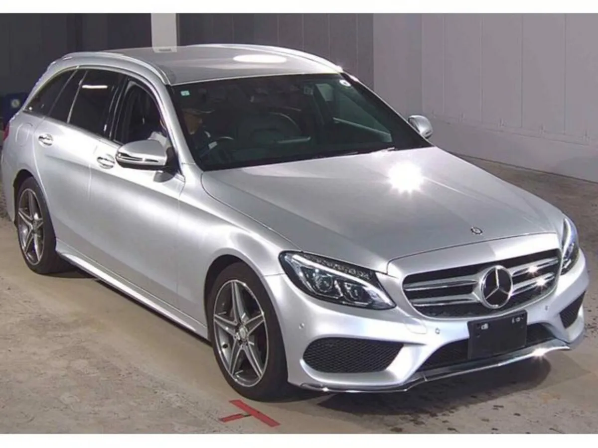 Mercedes-Benz C-Class 2.0 C200 Sport Estate Petrol - Image 2