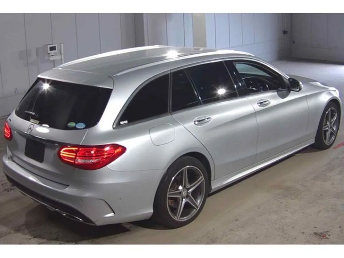 Mercedes-Benz C-Class 2.0 C200 Sport Estate Petrol - Image 4