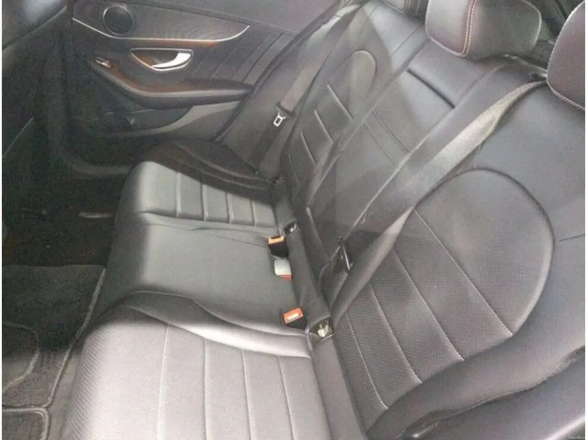Mercedes-Benz C-Class 2.0 C200 Sport Estate Petrol - Image 5
