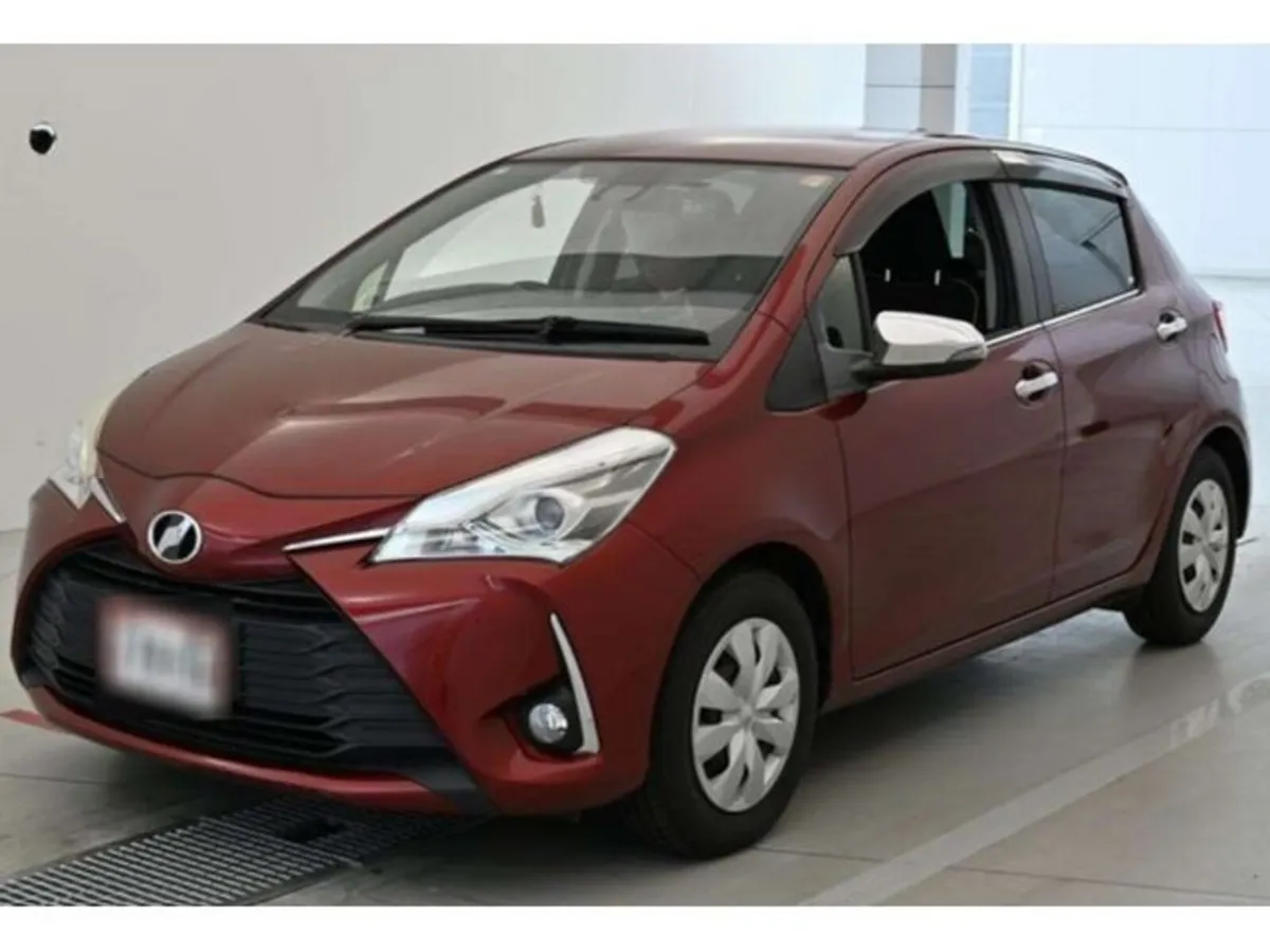 Toyota Vitz 1.3 Vitz Jewela Petrol Auto - Image 1