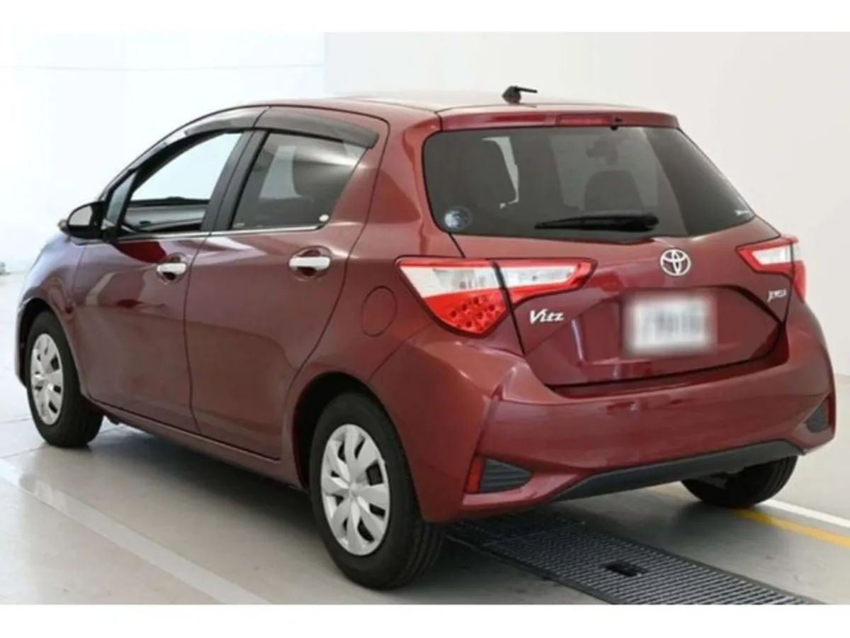 Toyota Vitz 1.3 Vitz Jewela Petrol Auto - Image 4