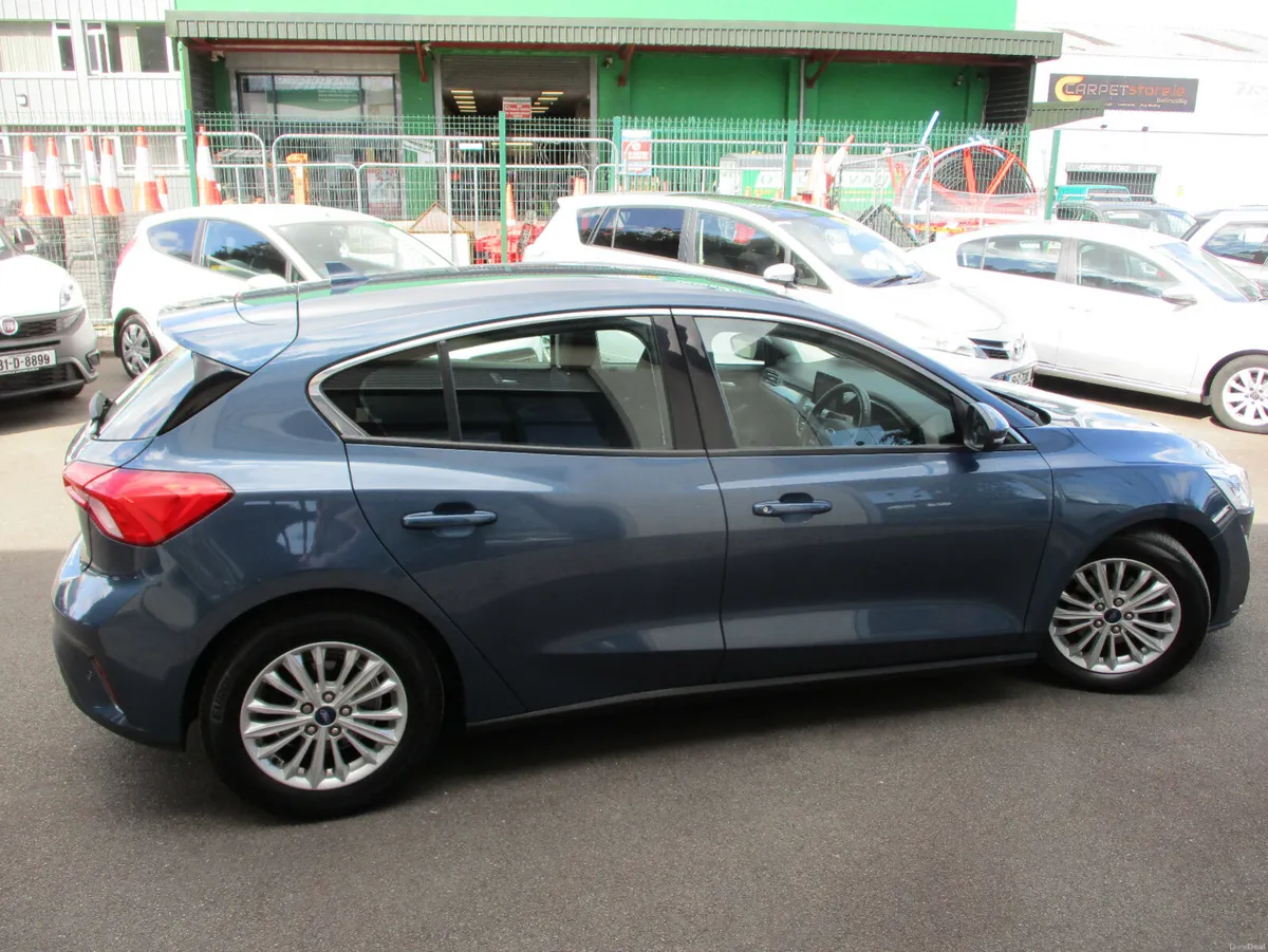 Ford Focus Titanium 1.0  2019 - Image 4