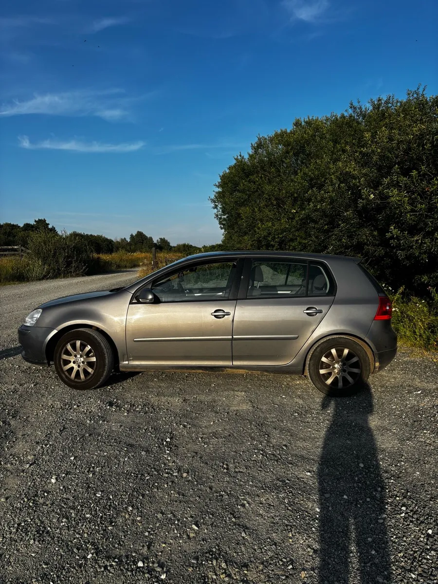 Car - Image 1