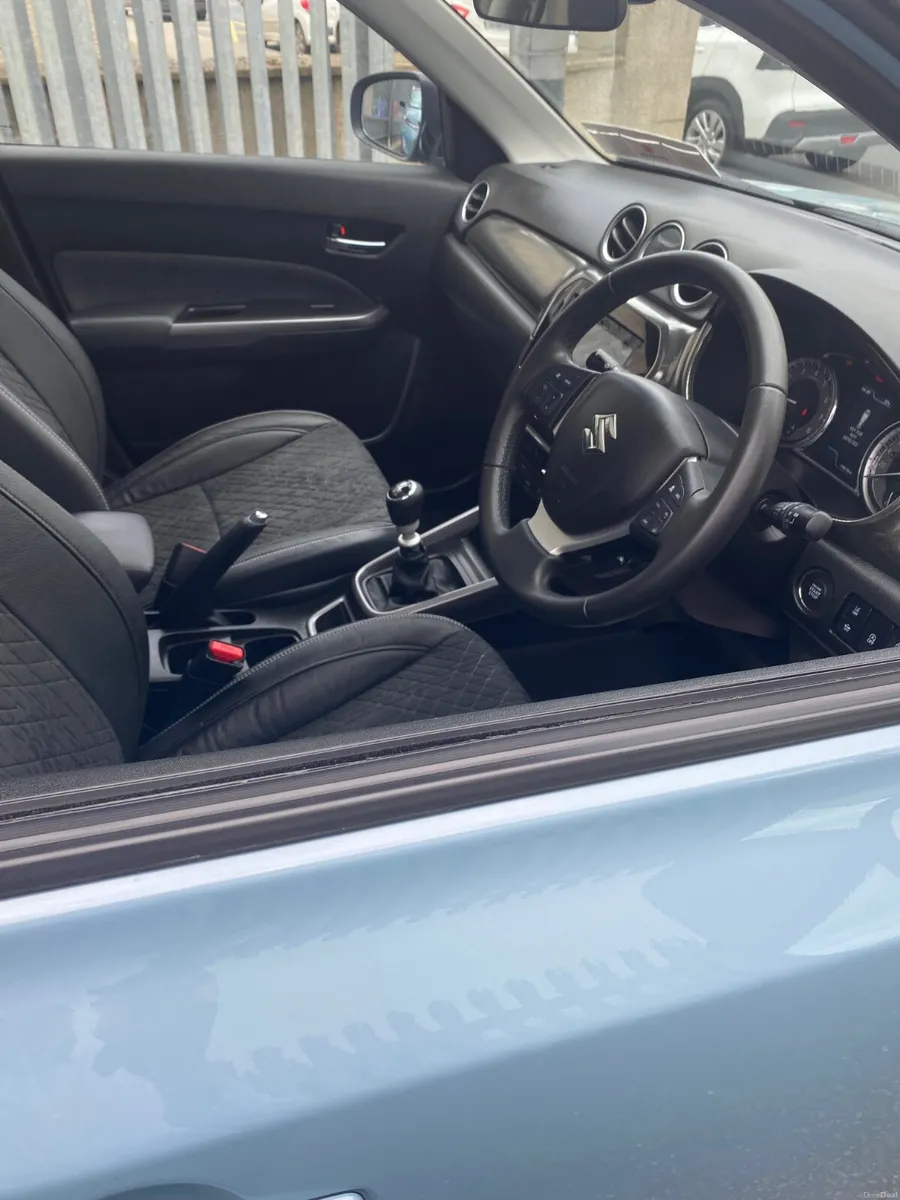 Suzuki Vitara 2023 - Image 5