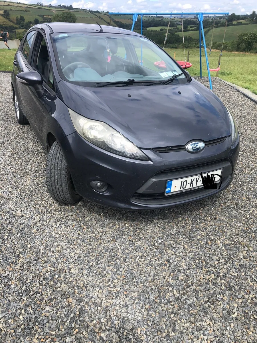 10 Ford fiesta 1.25 - Image 3