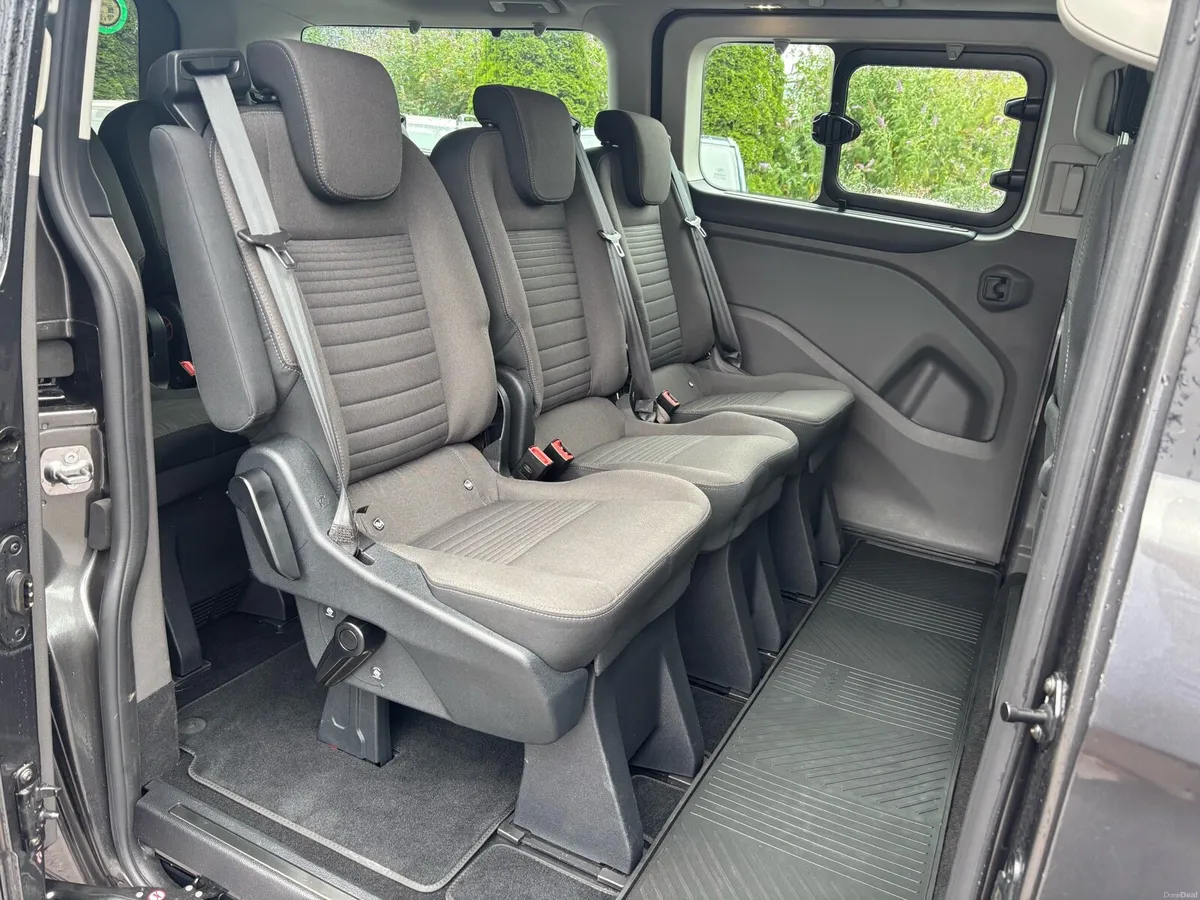 Ford Tourneo Custom 8 seater LWB - Image 6