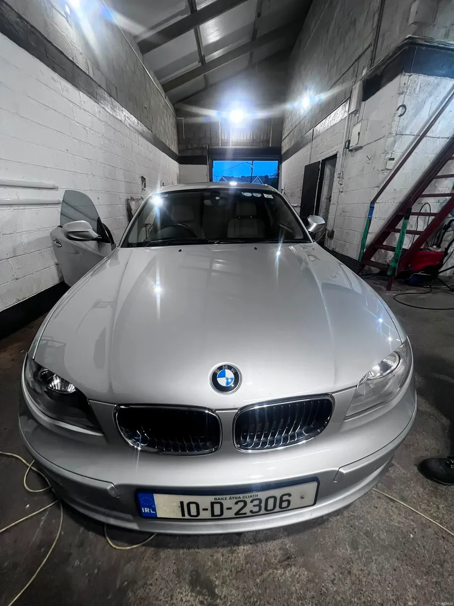 Car - Image 1