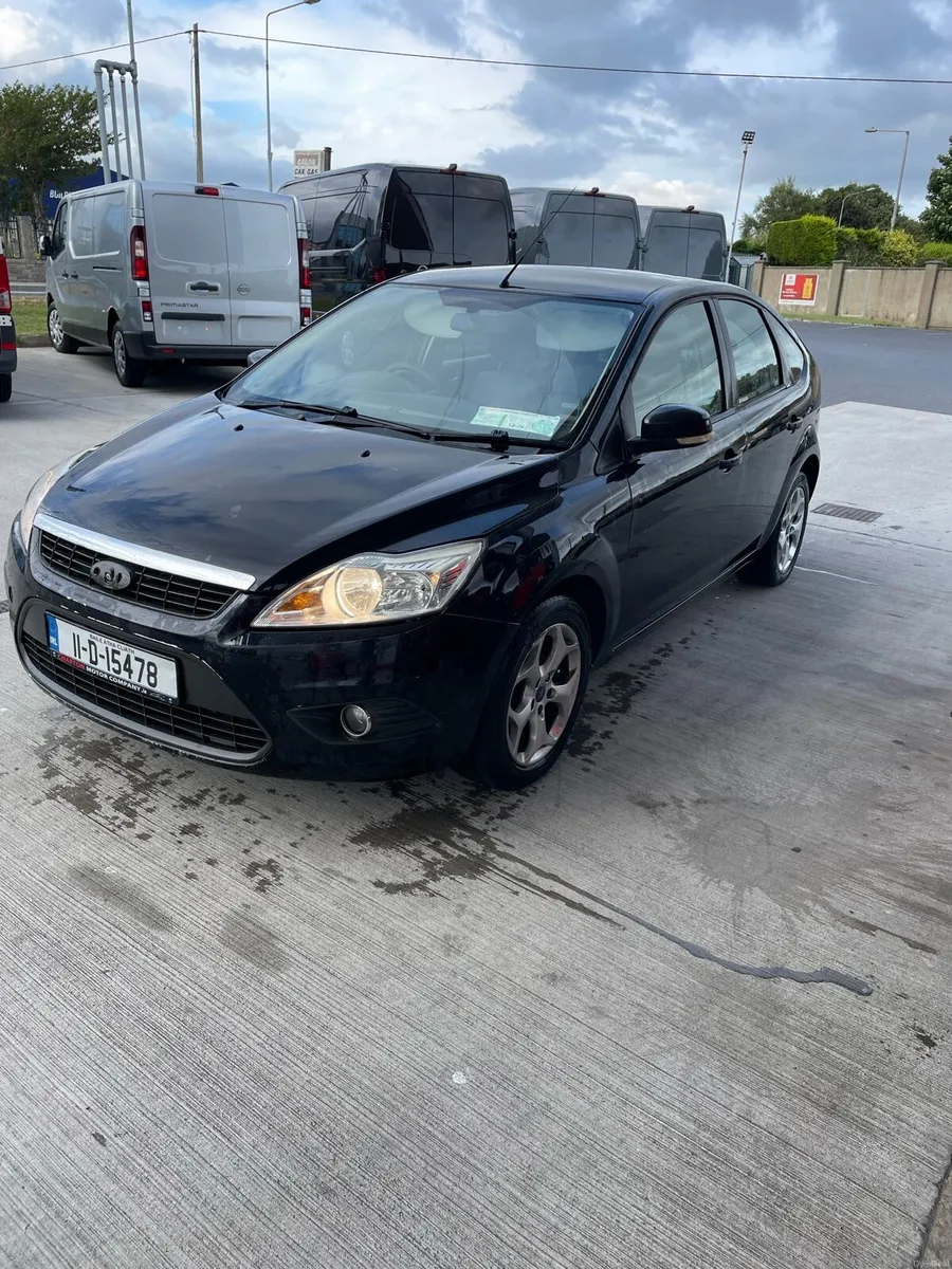 Ford focus 2011 Low milage - Image 3
