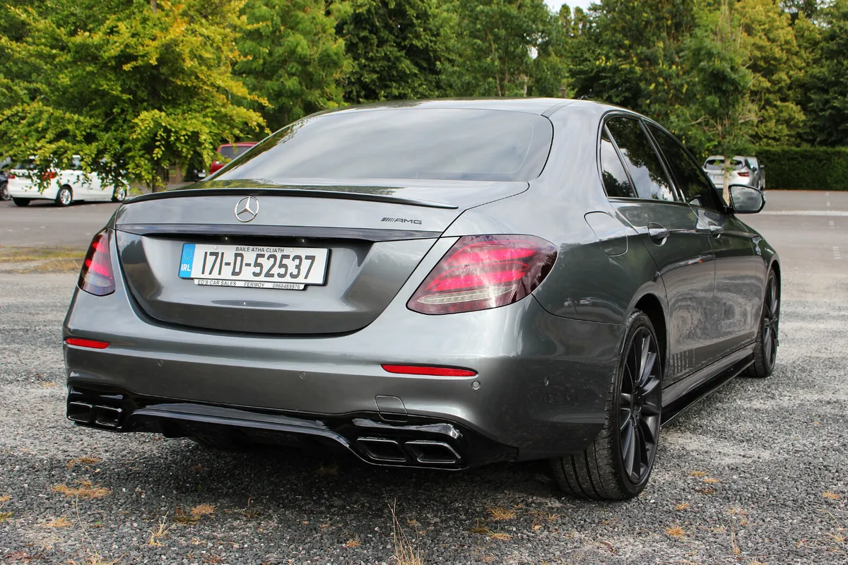 Mercedes E220D AMG/TOP SPEC/KITTED/DIGITAL CLOCKS! - Image 5