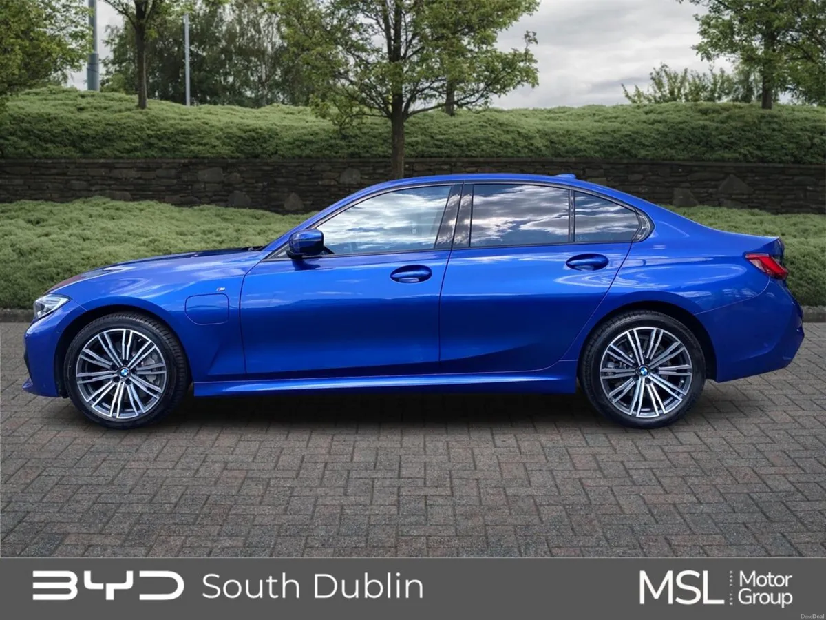 BMW 3-Series 330e M Sport - Image 6